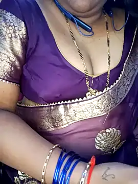 Snapshot of Sexy-Telugunayana2 chatting on 28, 12, 2024 Sexy-Telugunayana2 online show from 28, 12, 2024