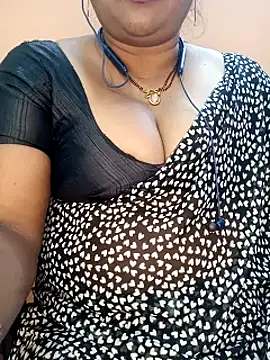 Snapshot of Sexy-Telugunayana2 chatting on 12, 2, 2025 Sexy-Telugunayana2 online show from 12, 2, 2025