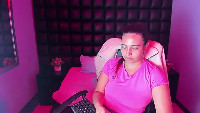 Tammy Blackk online show from 23, 2, 2026