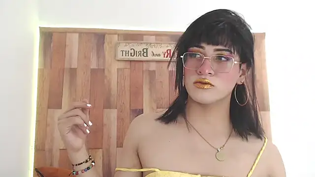 Snapshot of Raven_Whisper chatting on 28, 12, 2024 Raven Whisper online show from 28, 12, 2024