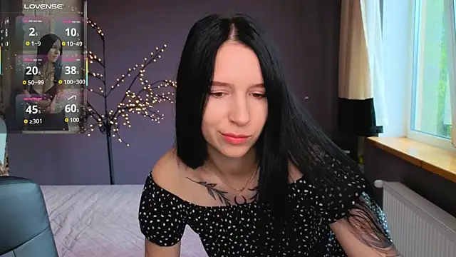Snapshot of KarolinaBlacks chatting on 7, 5, 2026 KarolinaBlacks online show from 7, 5, 2026