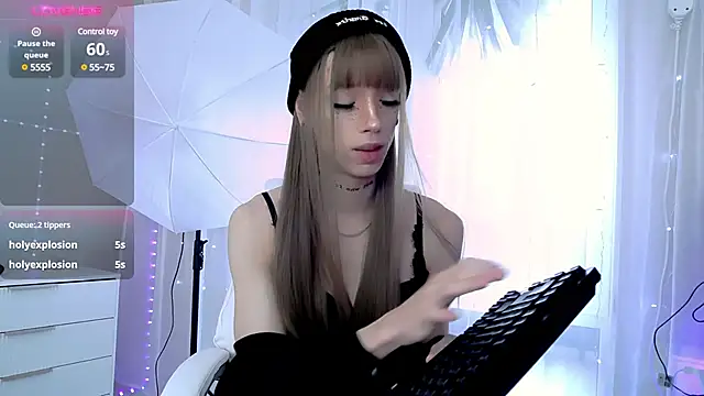 Dasha M online show from 8, 12, 2024