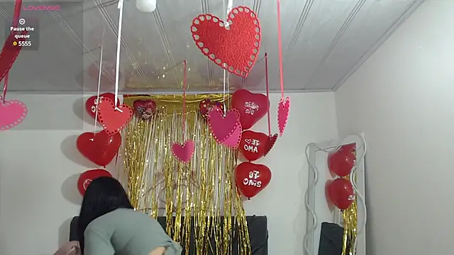 Laylafoxy tay online show from 15, 2, 2025