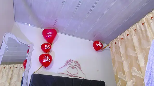 Laylafoxy tay online show from 22, 2, 2025