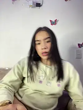 Im Valen Cute online show from 23, 12, 2024