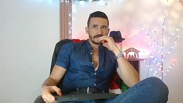 Reiko 85  online show from 19, 12, 2025