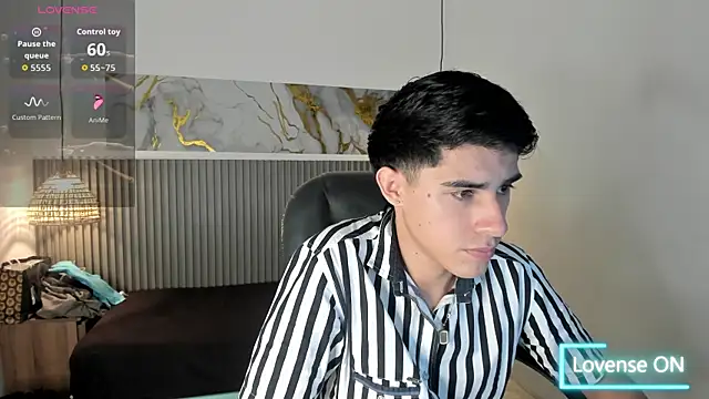 Snapshot of Dyla_n18 chatting on 15, 5, 2026 Dyla n18 online show from 15, 5, 2026