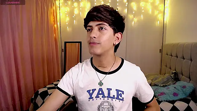 teobowny  online show from 14, 12, 2024