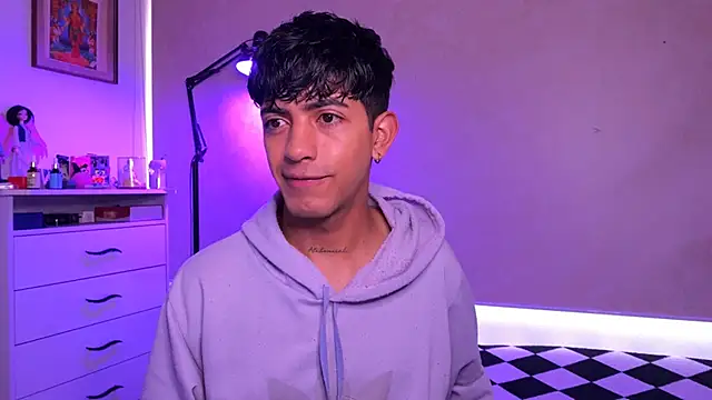 teobowny  online show from 11, 10, 2025