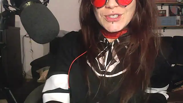 complicata mente online show from 3, 2, 2025