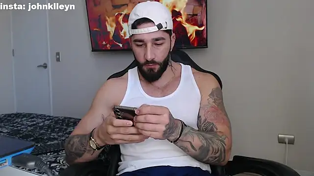 Snapshot of jonhklleyn chatting on 25, 10, 2025 jonhklleyn online show from 25, 10, 2025