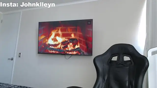 Snapshot of jonhklleyn chatting on 7, 11, 2025 jonhklleyn online show from 7, 11, 2025