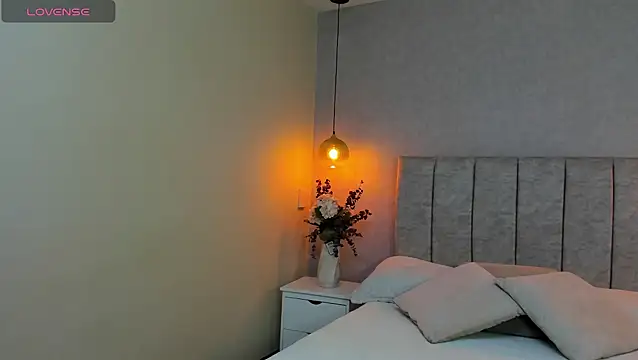 Snapshot of tutu_milf chatting on 22, 3, 2025 tutu milf online show from 22, 3, 2025
