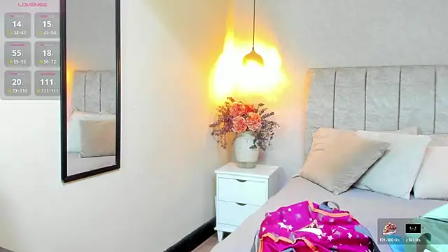 tutu milf online show from 24, 10, 2025