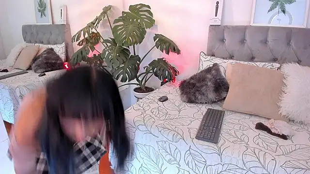 Snapshot of Kitty_Pam chatting on 18, 11, 2025 Kitty Pam online show from 18, 11, 2025