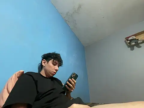 Omaaaaaaa00001 online show from 28, 2, 2025