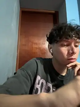 Omaaaaaaa00001 online show from 19, 11, 2025