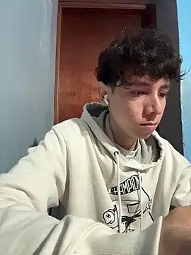 Omaaaaaaa00001 online show from 28, 11, 2025