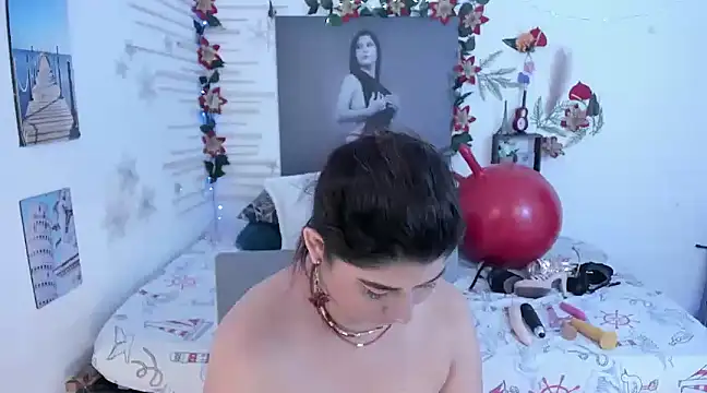 Snapshot of alinabozz1 chatting on 20, 3, 2025 alinabozz1 online show from 20, 3, 2025