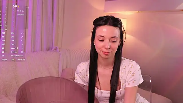 Snapshot of SelestaRobertson chatting on 6, 5, 2026 SelestaRobertson online show from 6, 5, 2026