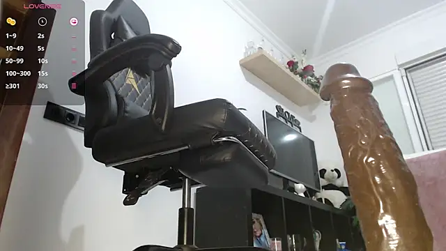 Snapshot of Genesisgems11_ chatting on 10, 9, 2025 Genesisgems11 online show from 10, 9, 2025