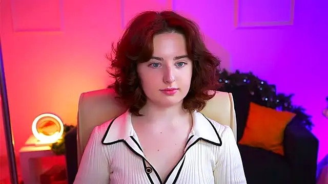 AnnTerry  online show from 4, 2, 2025