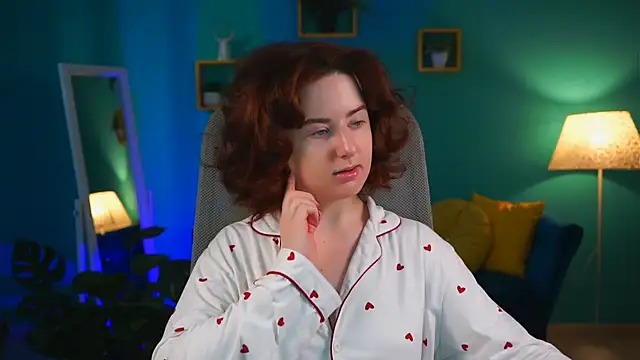 AnnTerry  online show from 11, 2, 2025