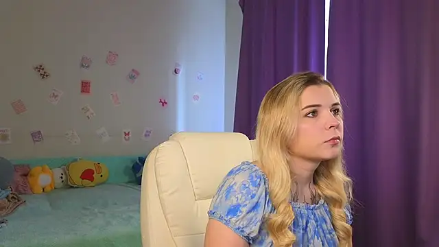 Kate Legend online show from 28, 5, 2026