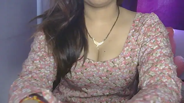 Snapshot of cutie-taara chatting on 27, 5, 2026 cutie-taara online show from 27, 5, 2026