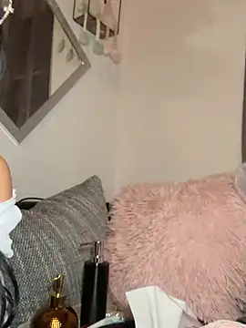 Snapshot of mrs_skinny_goddess chatting on 27, 1, 2025 mrs skinny goddess online show from 27, 1, 2025