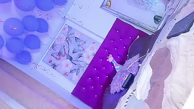 Snapshot of thifanny_black chatting on 18, 12, 2024 thifanny black online show from 18, 12, 2024