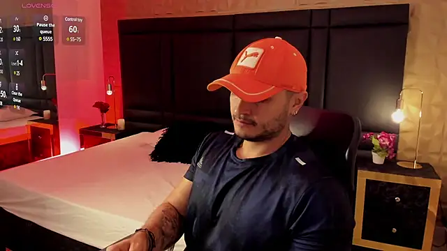 JossAckland online show from 1, 2, 2025