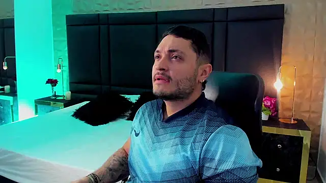 JossAckland online show from 4, 2, 2025