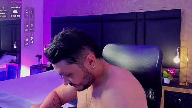 JossAckland online show from 8, 2, 2025