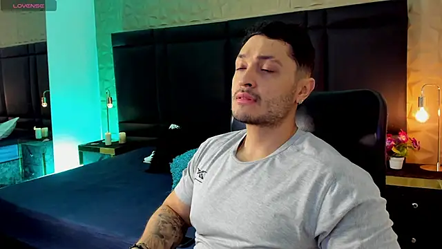 JossAckland online show from 18, 2, 2025