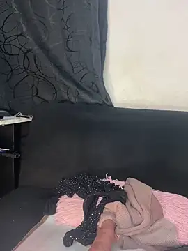 chiquimaturesexy online show from 6, 1, 2026