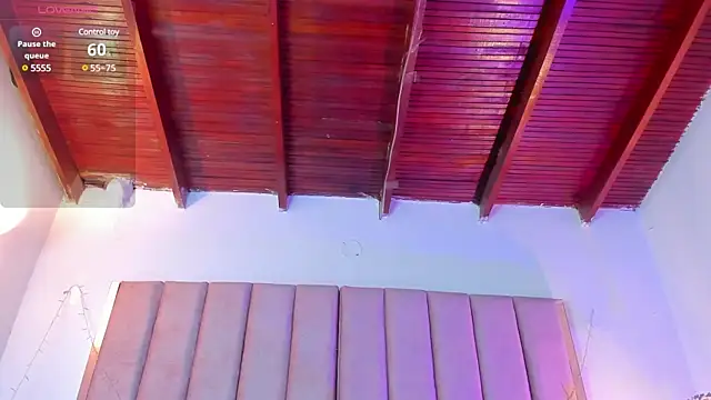 VICTORIA RASH online show from 9, 1, 2025