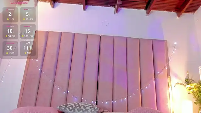 VICTORIA RASH online show from 4, 2, 2025