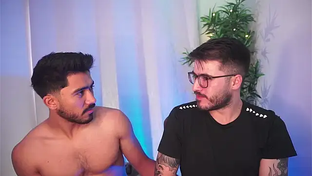 Snapshot of Tony_Wylie chatting on 5, 2, 2026 Tony Wylie online show from 5, 2, 2026