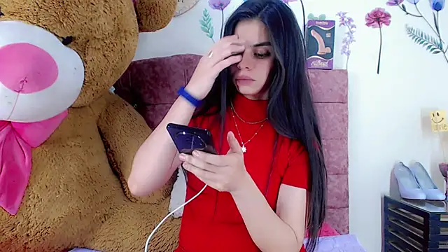 Madisson Ivanova online show from 3, 1, 2025