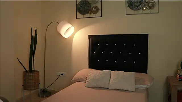 paauly online show from 22, 4, 2026