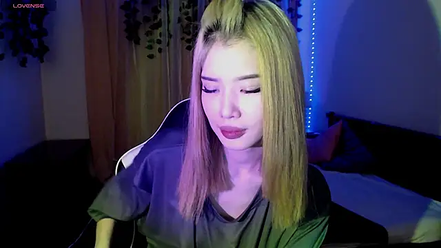 Velvetsky 1 online show from 3, 2, 2025