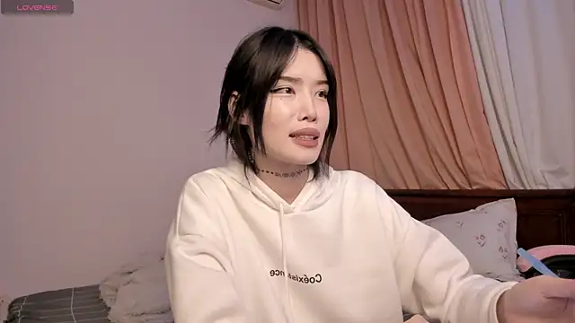 Velvetsky 1 online show from 7, 10, 2025