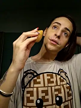 Snapshot of perla97 chatting on 9, 1, 2026 perla97 online show from 9, 1, 2026