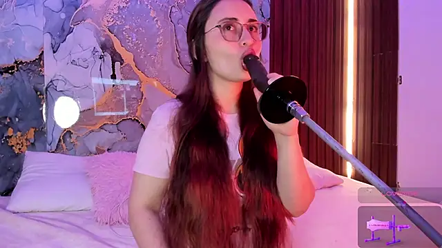 centaurigirl online show from 24, 10, 2025