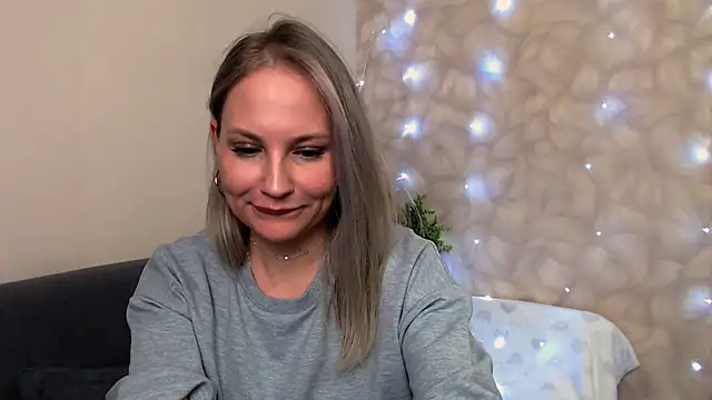 Sunny bunny6 online show from 11, 12, 2024