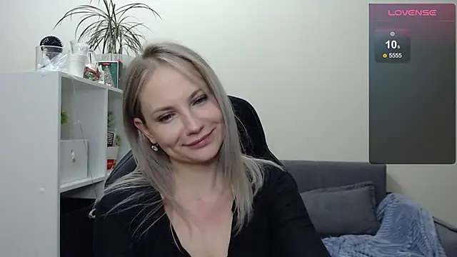 Sunny bunny6 online show from 28, 1, 2025