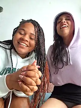 Snapshot of DANIELA_MICHEL chatting on 23, 12, 2024 DANIELA MICHEL online show from 23, 12, 2024