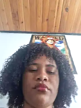 Snapshot of DANIELA_MICHEL chatting on 19, 2, 2025 DANIELA MICHEL online show from 19, 2, 2025