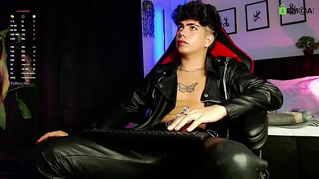 Snapshot of LyleBennett_ chatting on 12, 3, 2026 LyleBennett online show from 12, 3, 2026